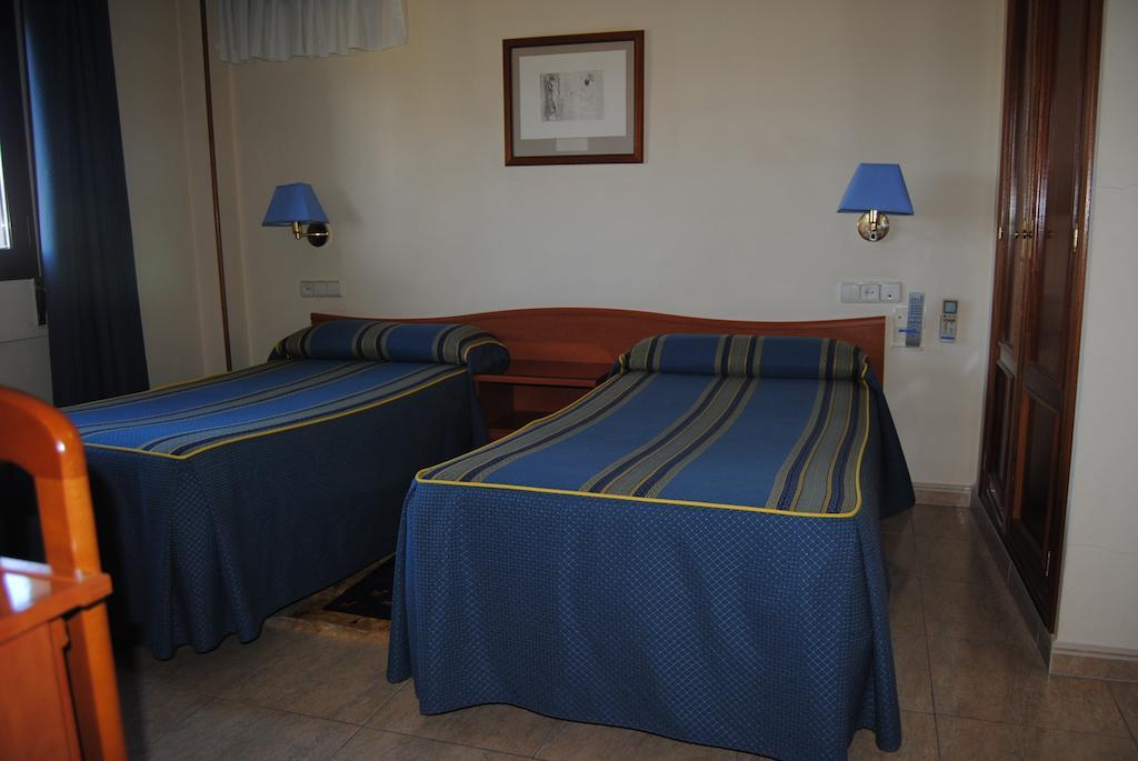 Hostal El Mirador La Lastrilla Pokoj fotografie